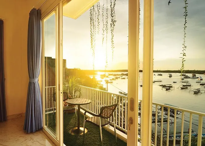 Villa Tepi Segara House