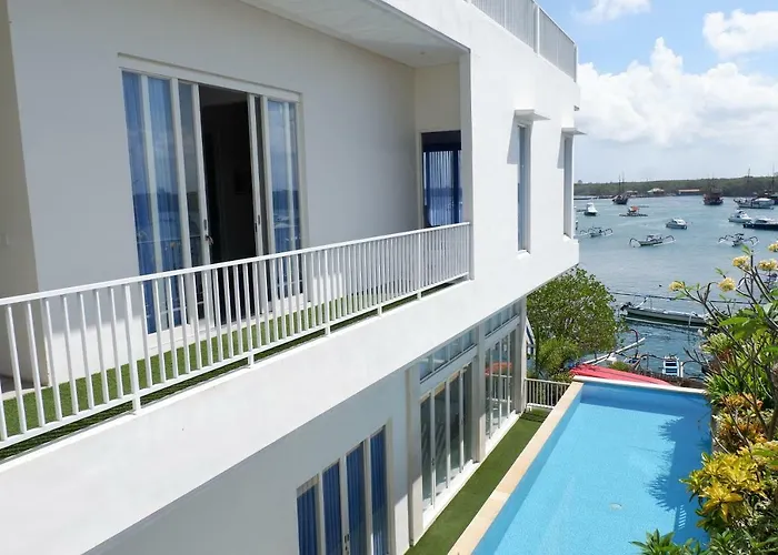 Villa Tepi Segara House