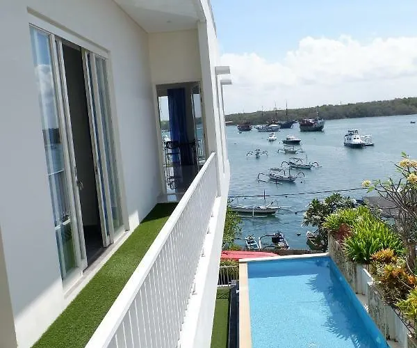 Villa Tepi Segara House